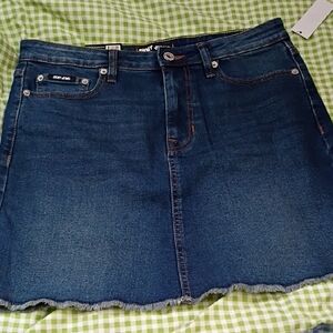 DKNY DARK BLUE MID RISE DENIM SKIRT